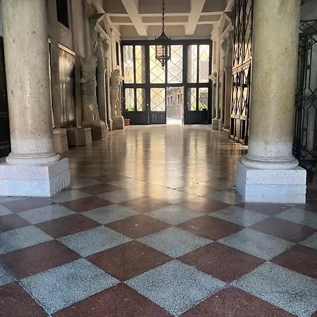 Dimora Contarini Charm On Grand Canal * Венеция