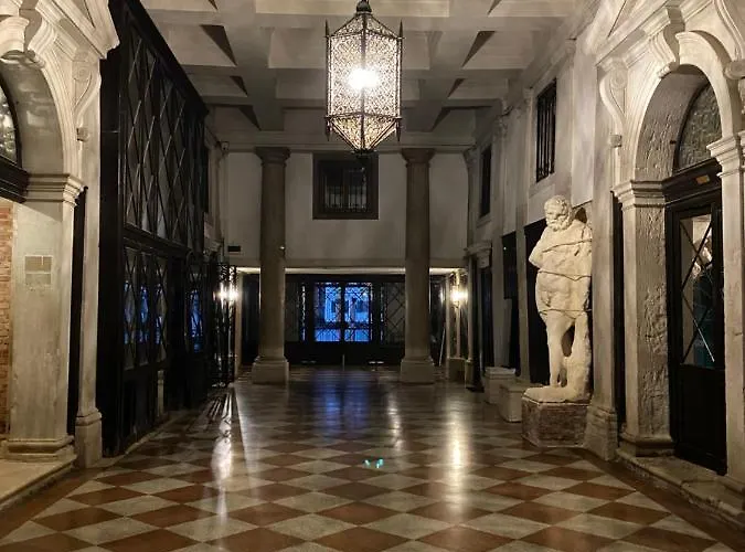 Dimora Contarini Charm On Grand Canal アパート